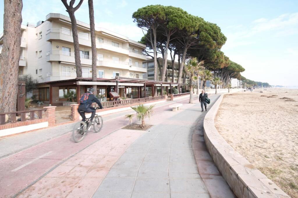 Apartamento Con Vistas Al Mar En Cambrils Eksteriør bilde